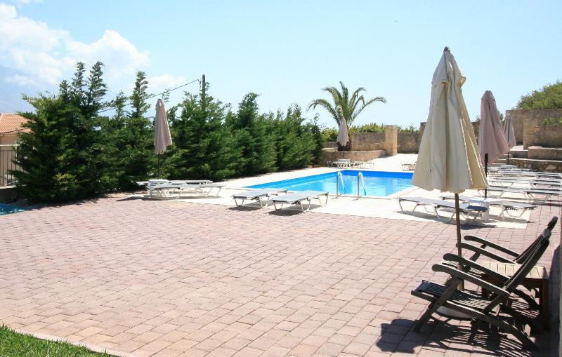 Lagoon View Apartments - Adults Only Lassi  Dış mekan fotoğraf